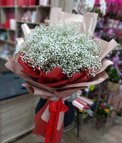 Букет цветов из: Гипсофила в Калиновке Курской области