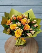 Букет цветов из:  Альстромерии и Розы в Калиновке Курской области
