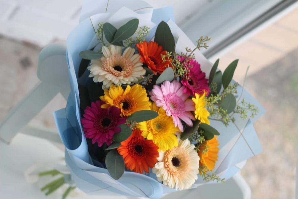 Букет цветов из: Герберы в Калиновке Курской области