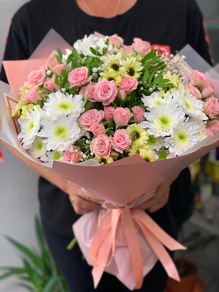 Букет цветов из: Розы и Хризантемы в Калиновке Курской области