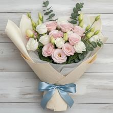 Букет цветов из:  Лизиантусы #REPLACE_PRED# Калиновке Курской области