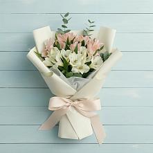 Букет цветов из:  Альстромерии в Калиновке Курской области