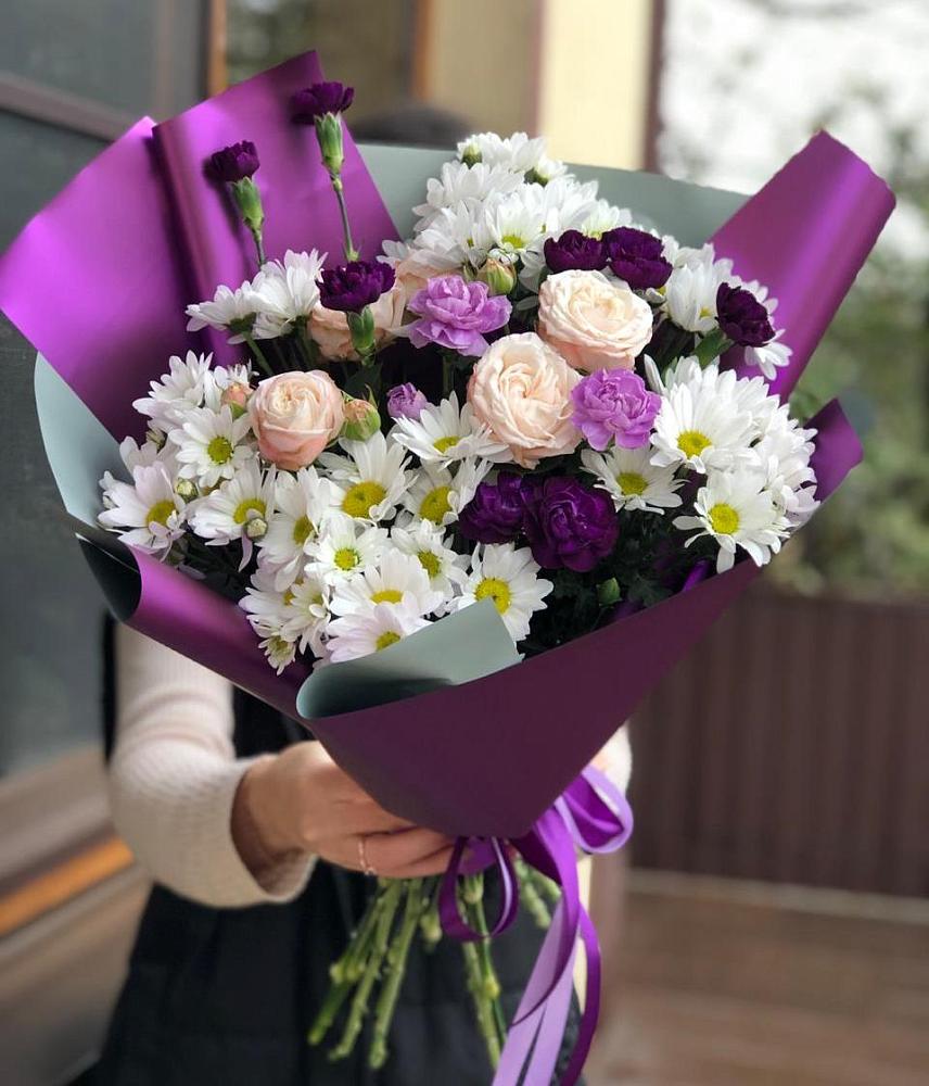 Букет цветов из: Хризантемы, Гвоздики и Розы в Калиновке Курской области