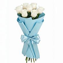 Букет 7 белых роз Проуд в Калиновке Курской области