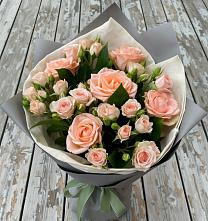 Букет цветов из:  Розы в Калиновке Курской области