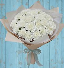 Букет цветов из:  Гвоздики в Калиновке Курской области